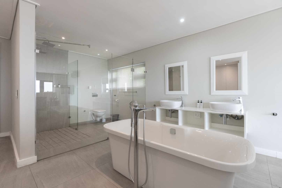 10 Bedroom Property for Sale in Camps Bay Western Cape